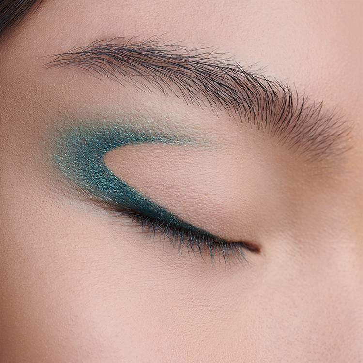 Greenshimmer_eyecontour-02